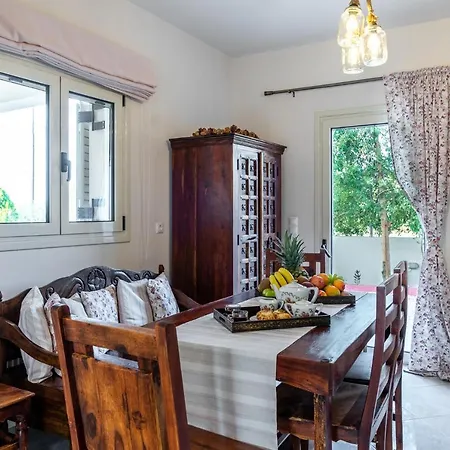Filema Luxury Villa *